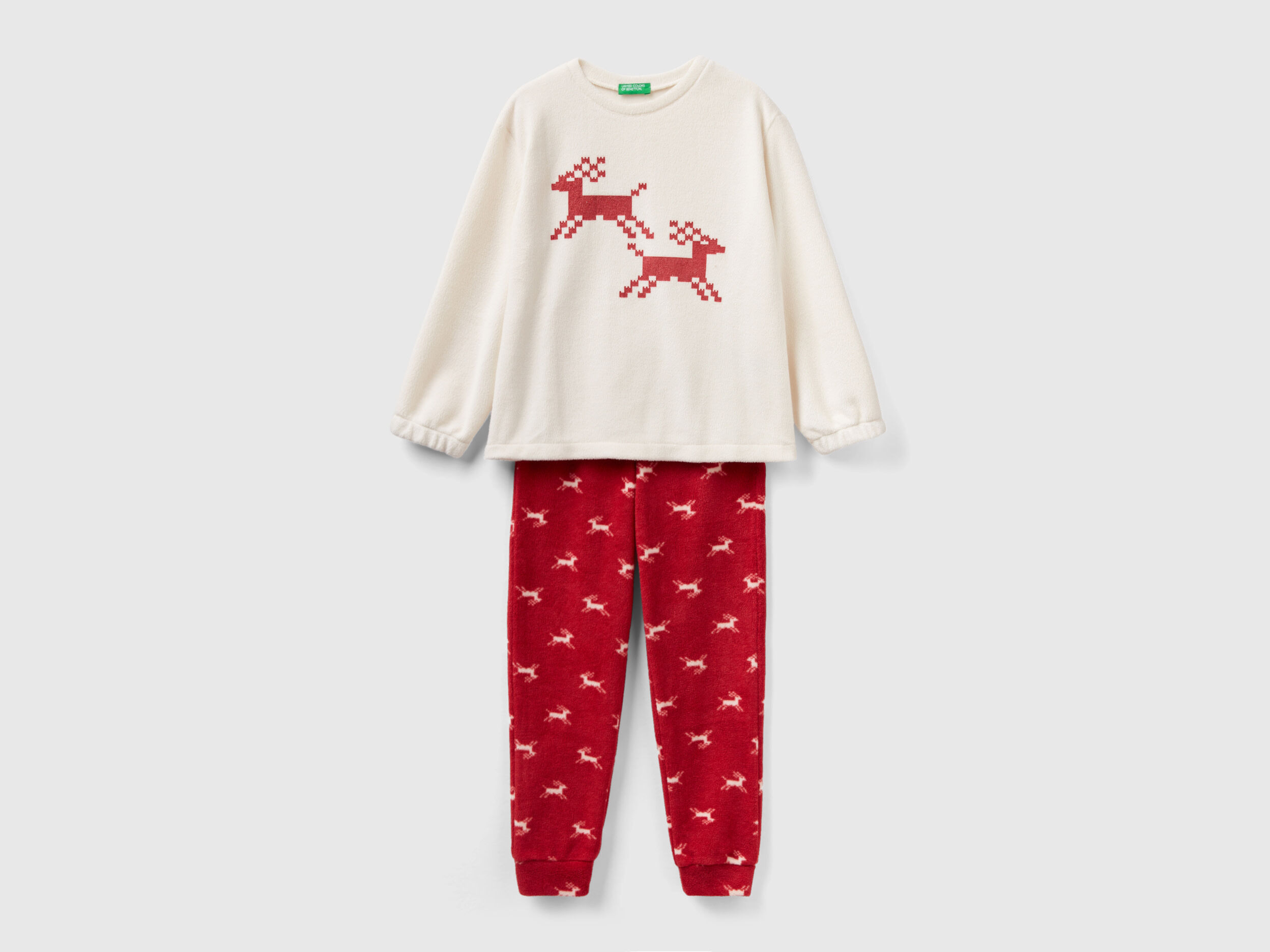 Fleece pyjamas deals