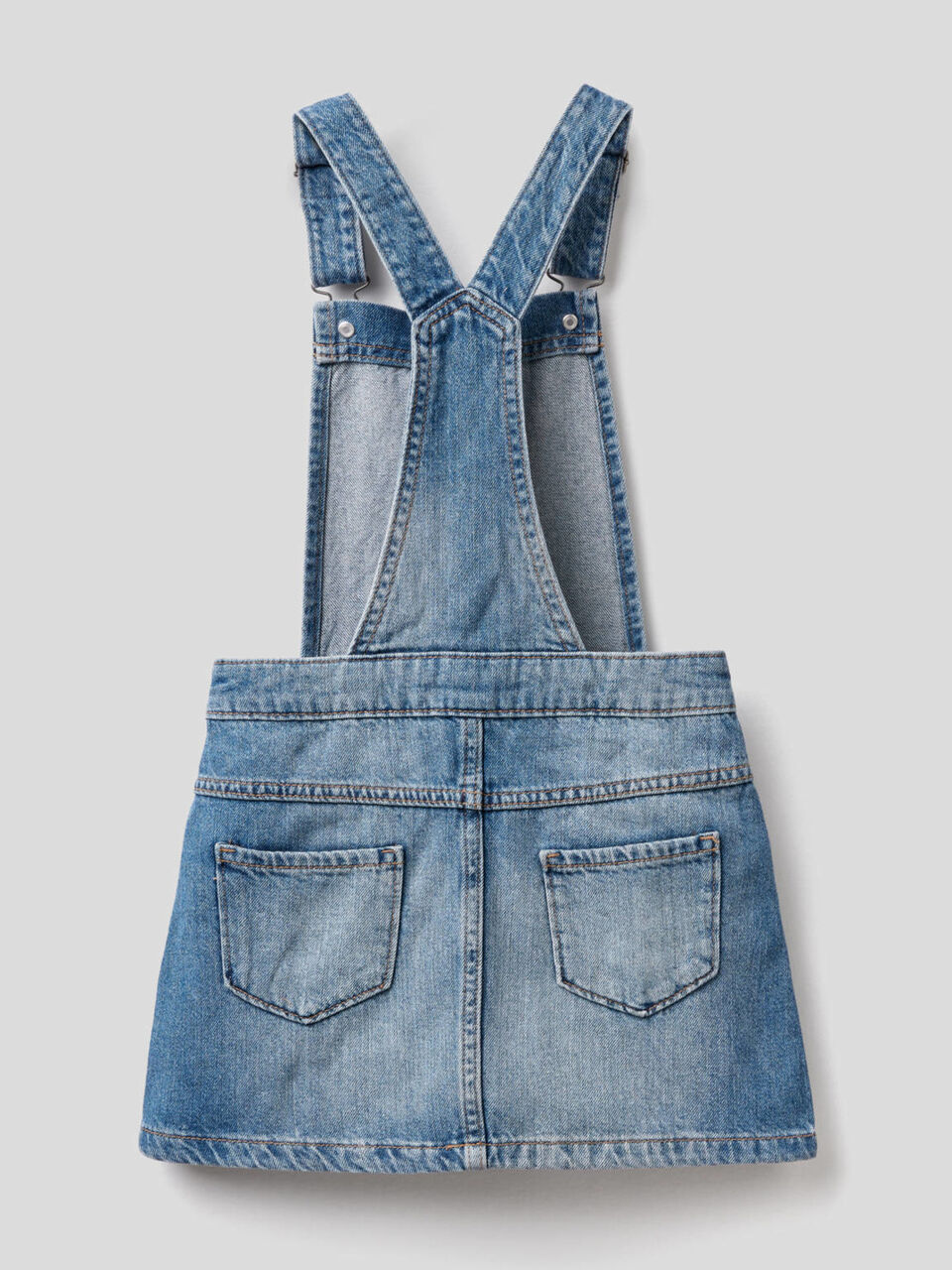 Latzrock aus Denim in reiner Baumwolle image number 2