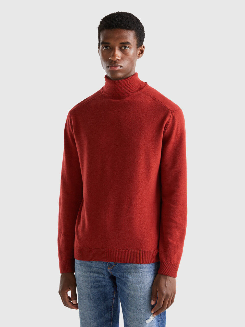 Red turtleneck sale sweater for men