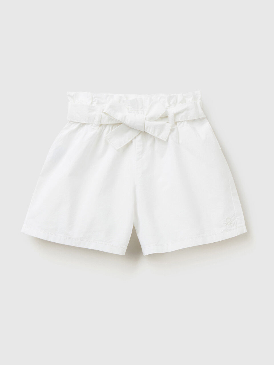 Bermudas with sash