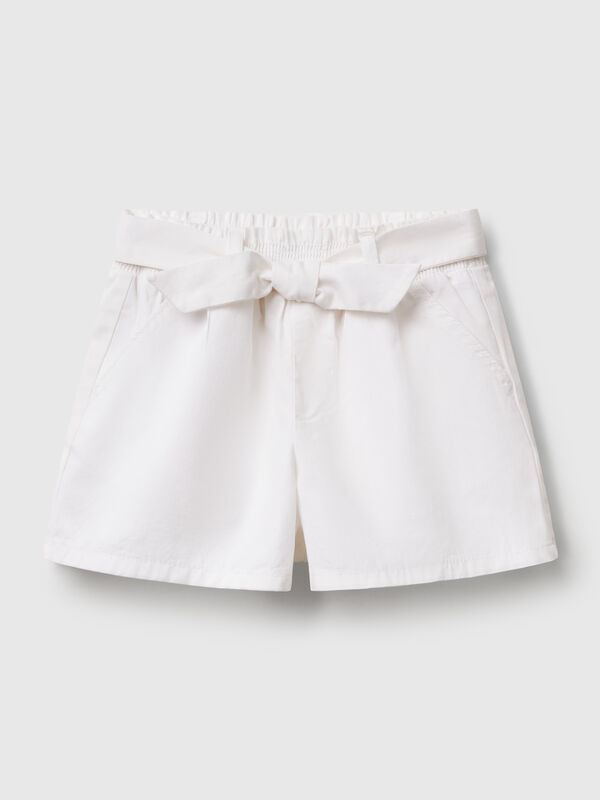 Pantaloni corti con fusciacca Bambina