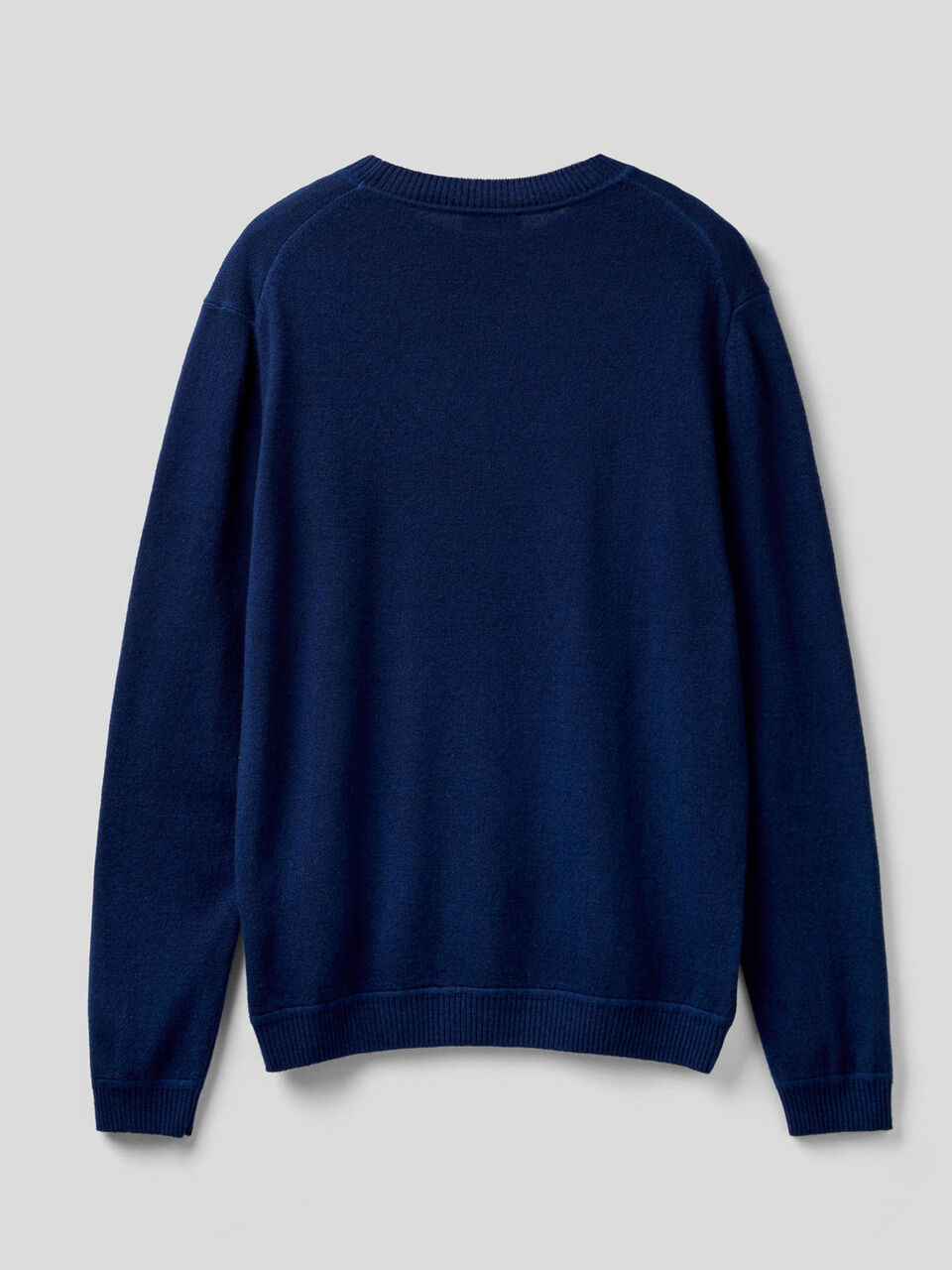 Crew neck sweater in wool blend image number 2