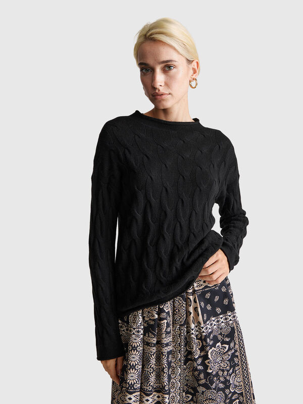 Maglia con trecce in misto cashmere Maglia con trecce in misto cashmere Donna