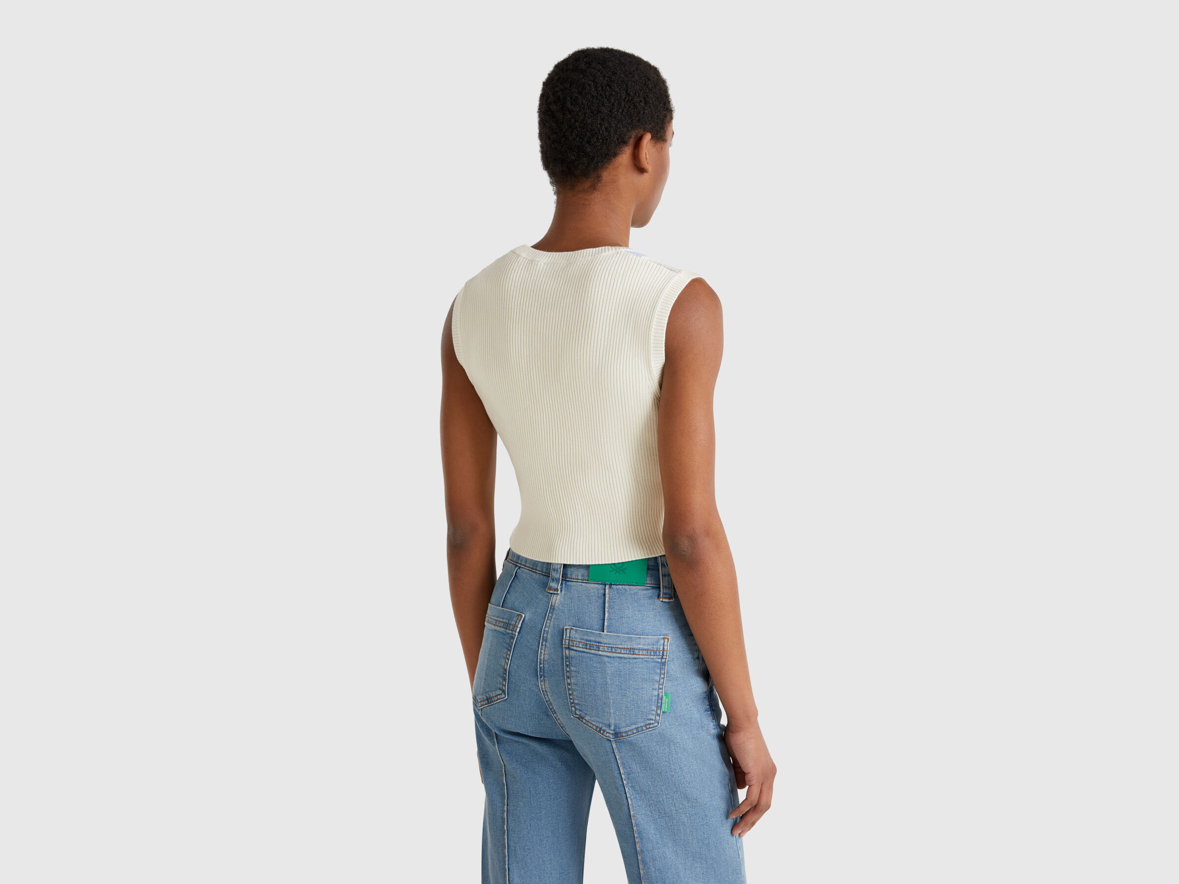 SLEEVELESS SWEATER Femme image number 1