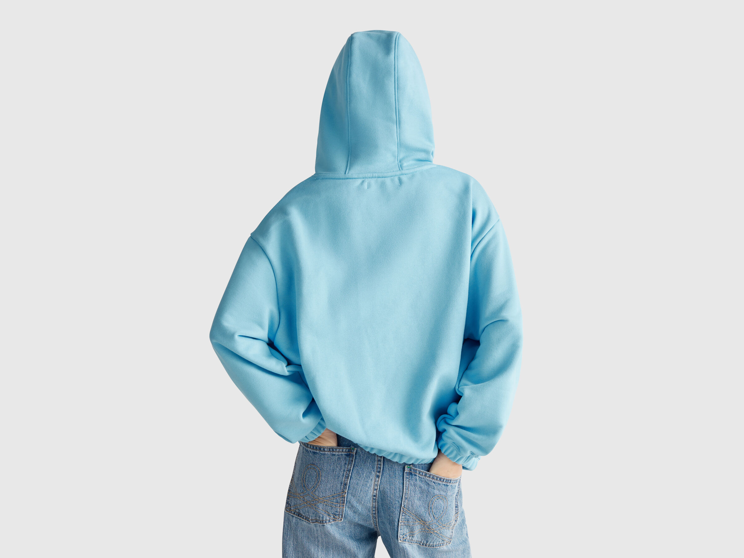 SWEATER W/HOOD Femme image number 1