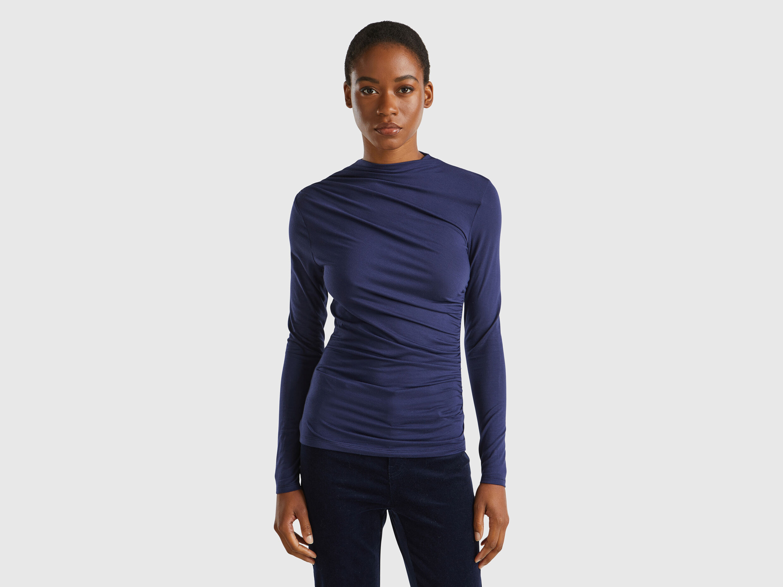 Magliette donna benetton 2025