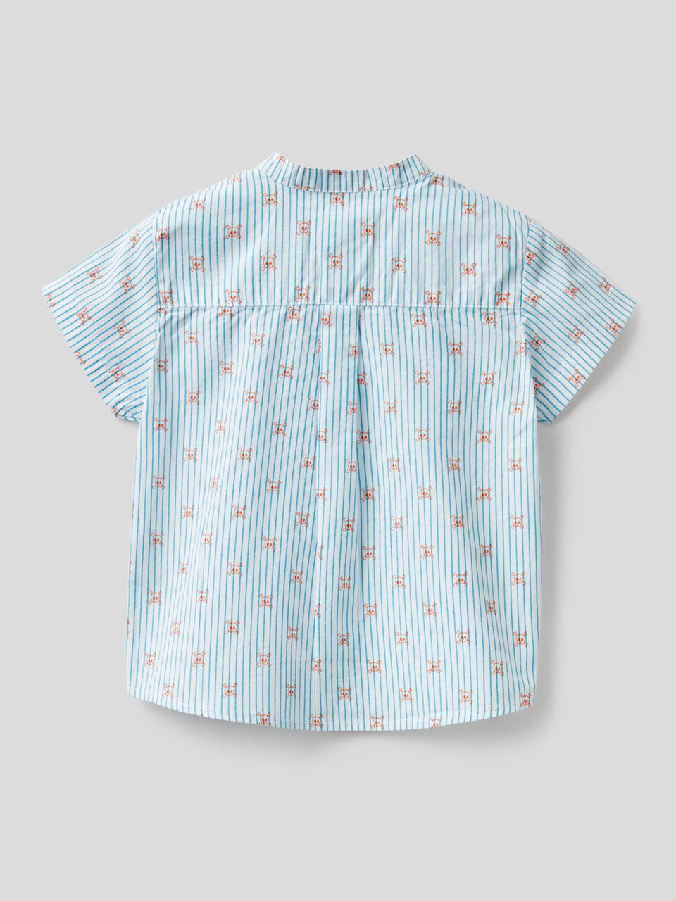 Shirt with skull pattern image number 2