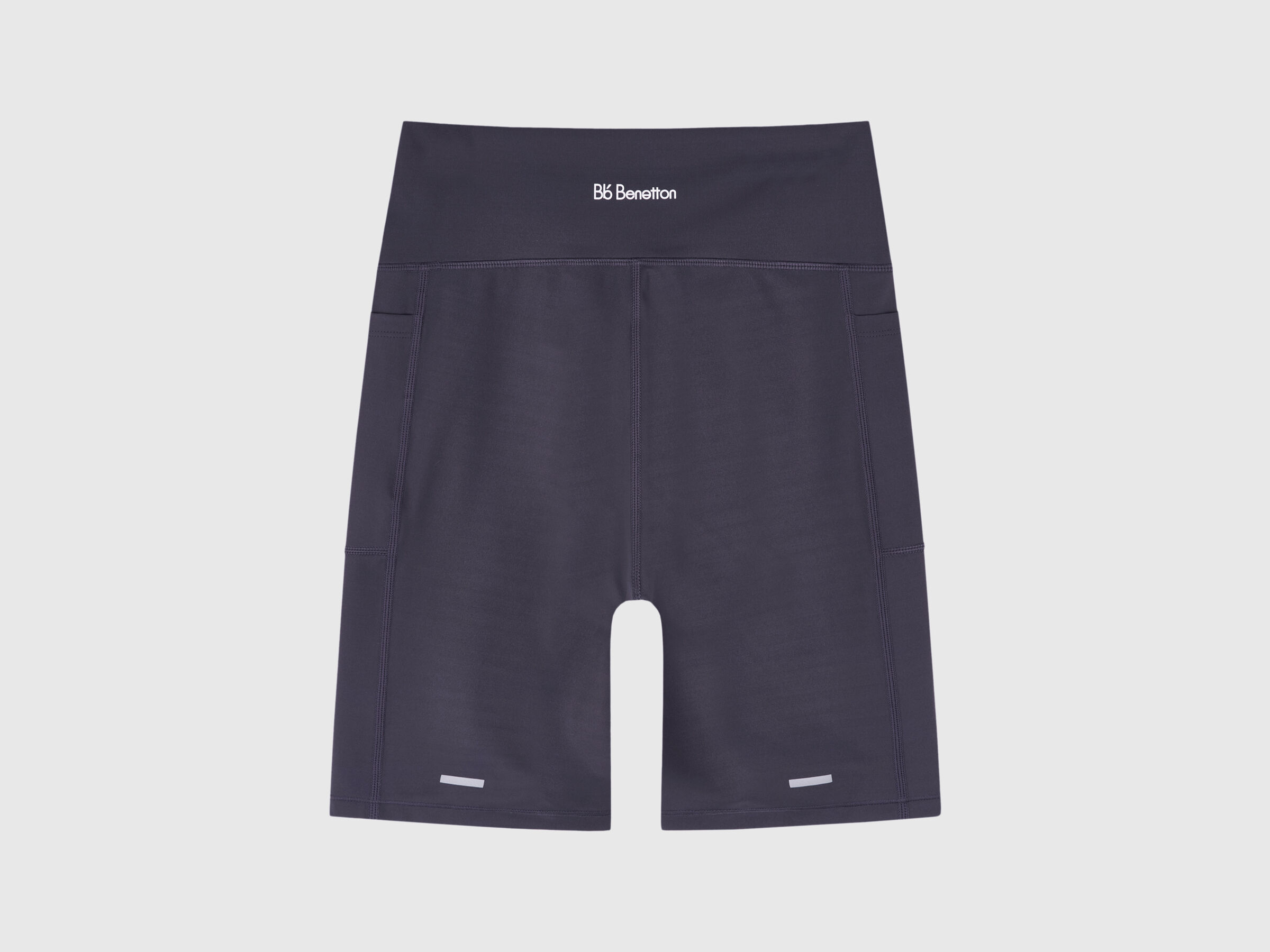 SHORTS Women image number 4