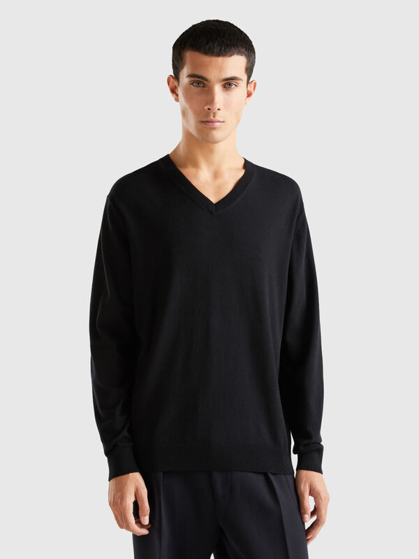 Pull léger à col en V en coton mélangé Homme