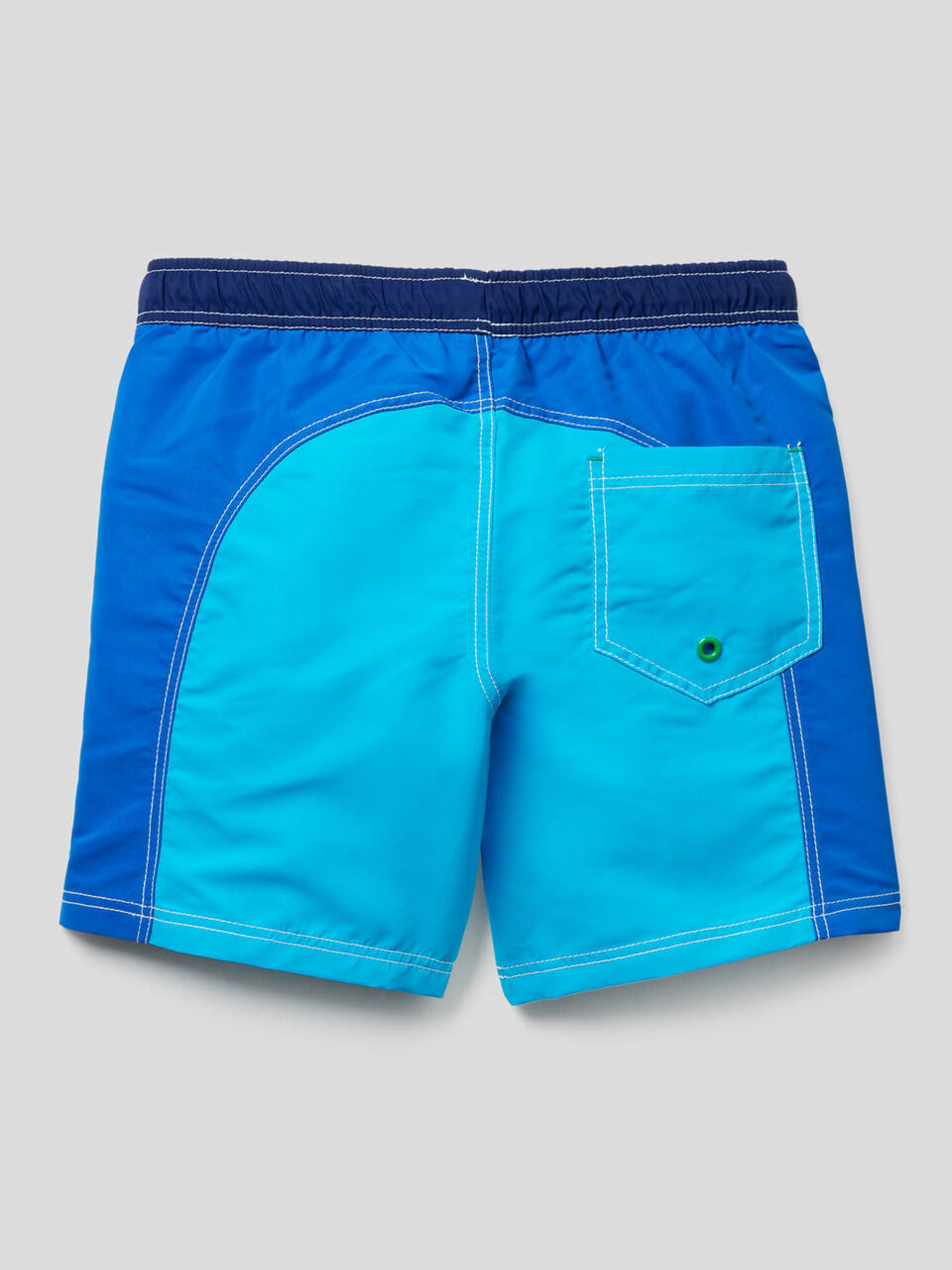 Boxer de bain avec empiècements de couleur contrastée image number 2