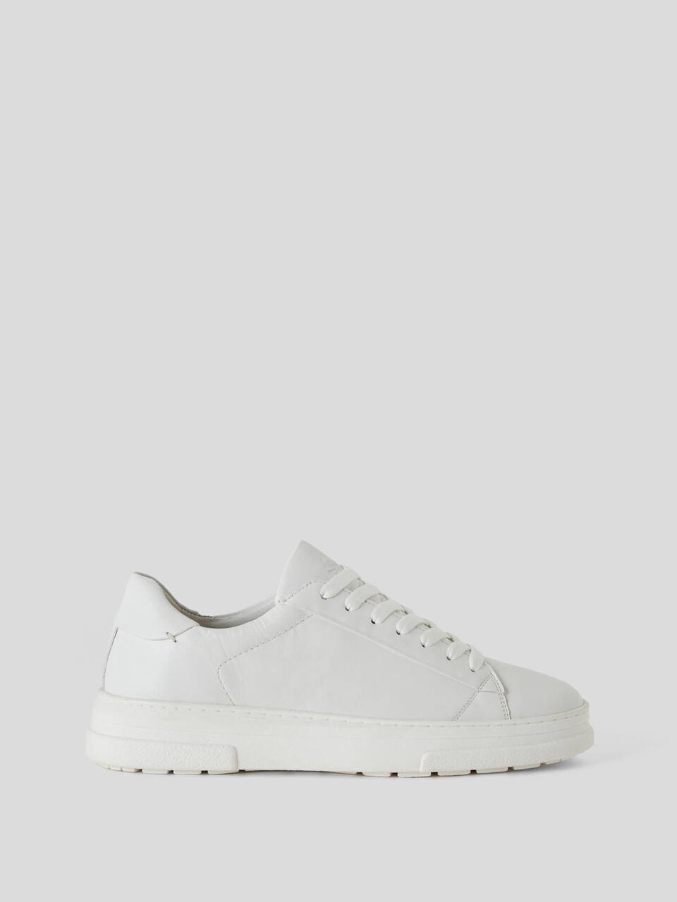Sneakers aus echtem Leder image number 1