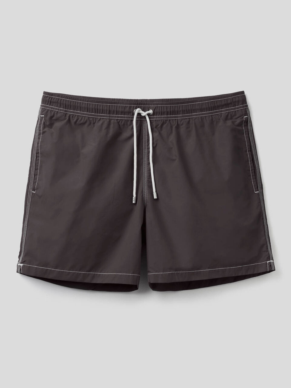 Personalisierbare Badeshorts image number 1