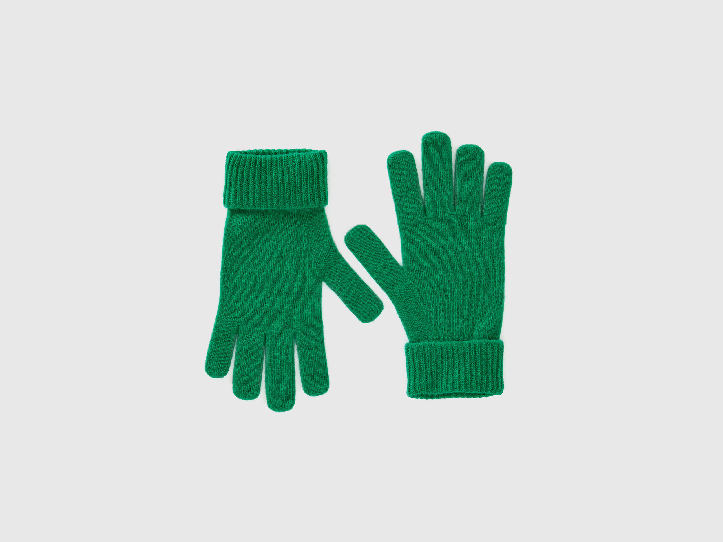 Green shop wool gloves