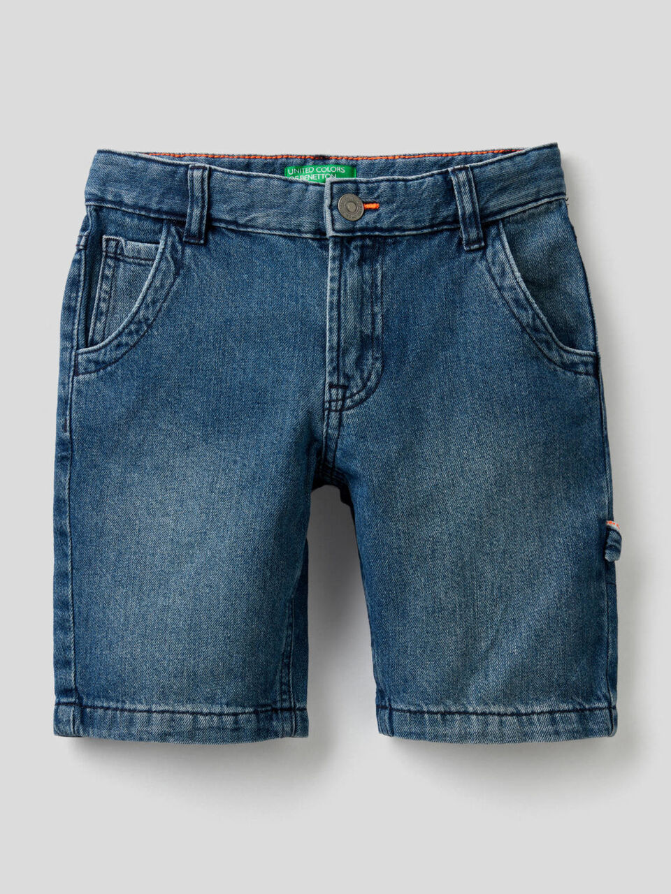 Kurze Hose aus Denim in 100% Baumwolle image number 1