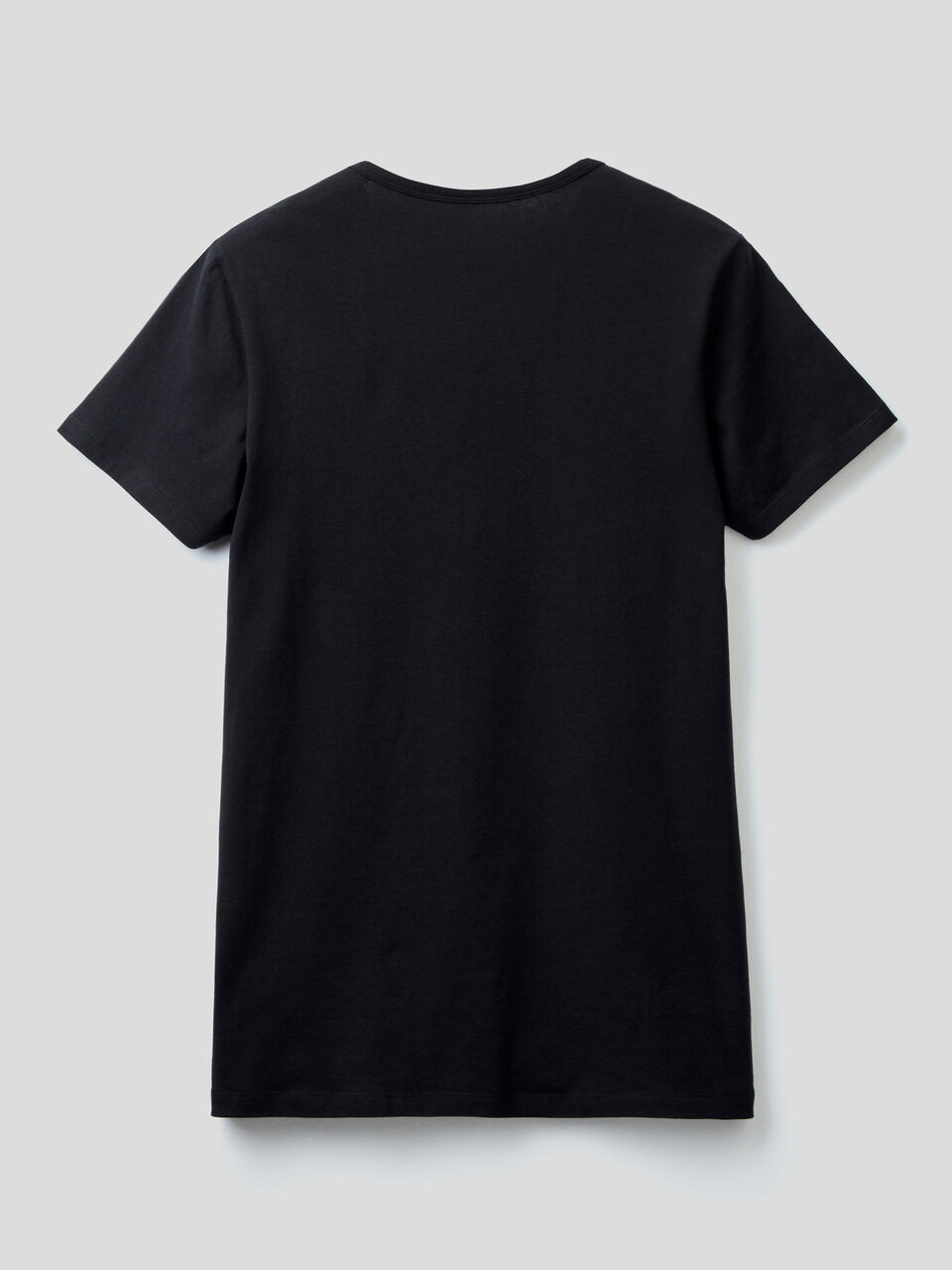 Basic-T-Shirt mit V-Ausschnitt image number 2
