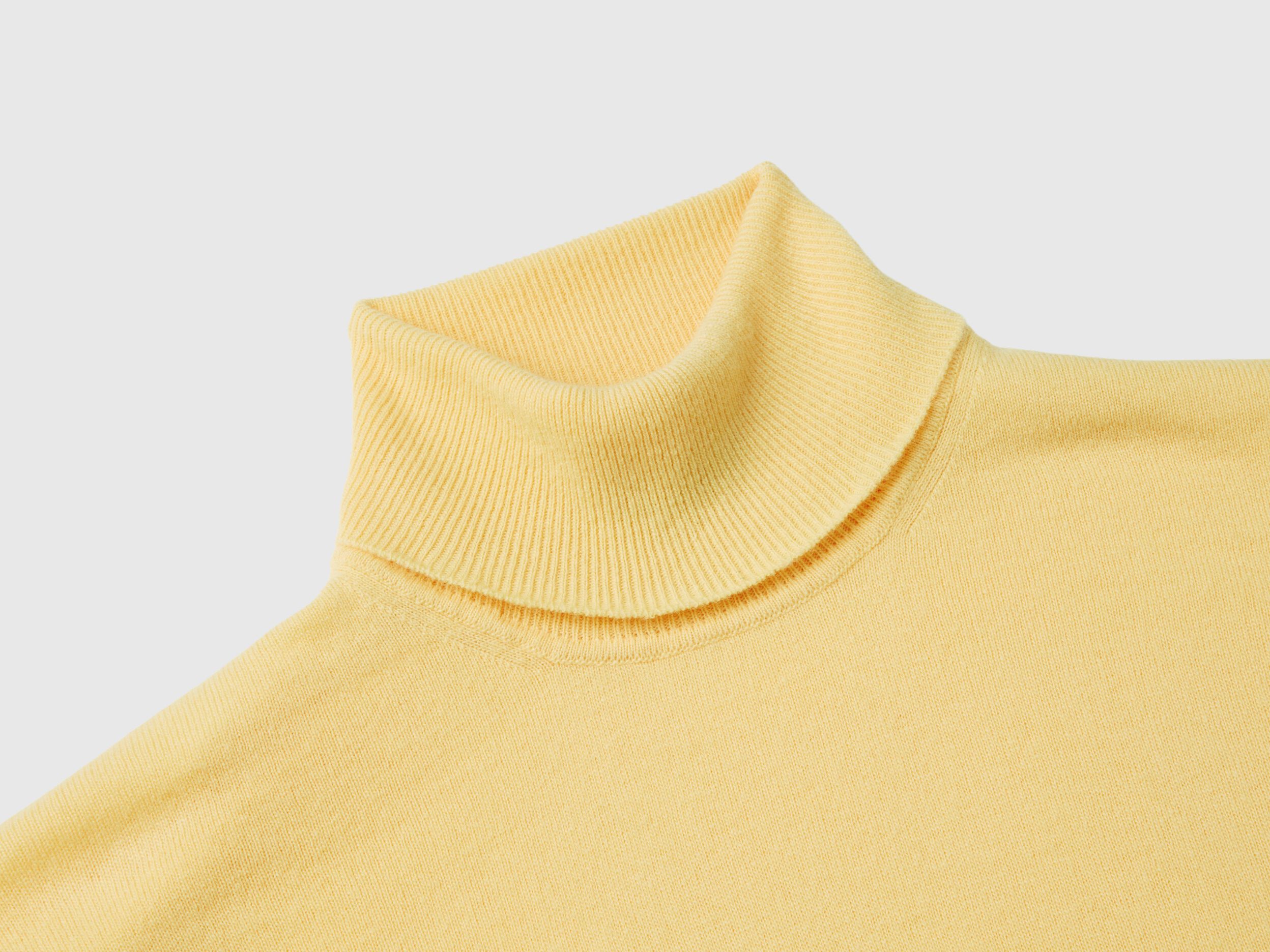 Mustard colored turtleneck clearance