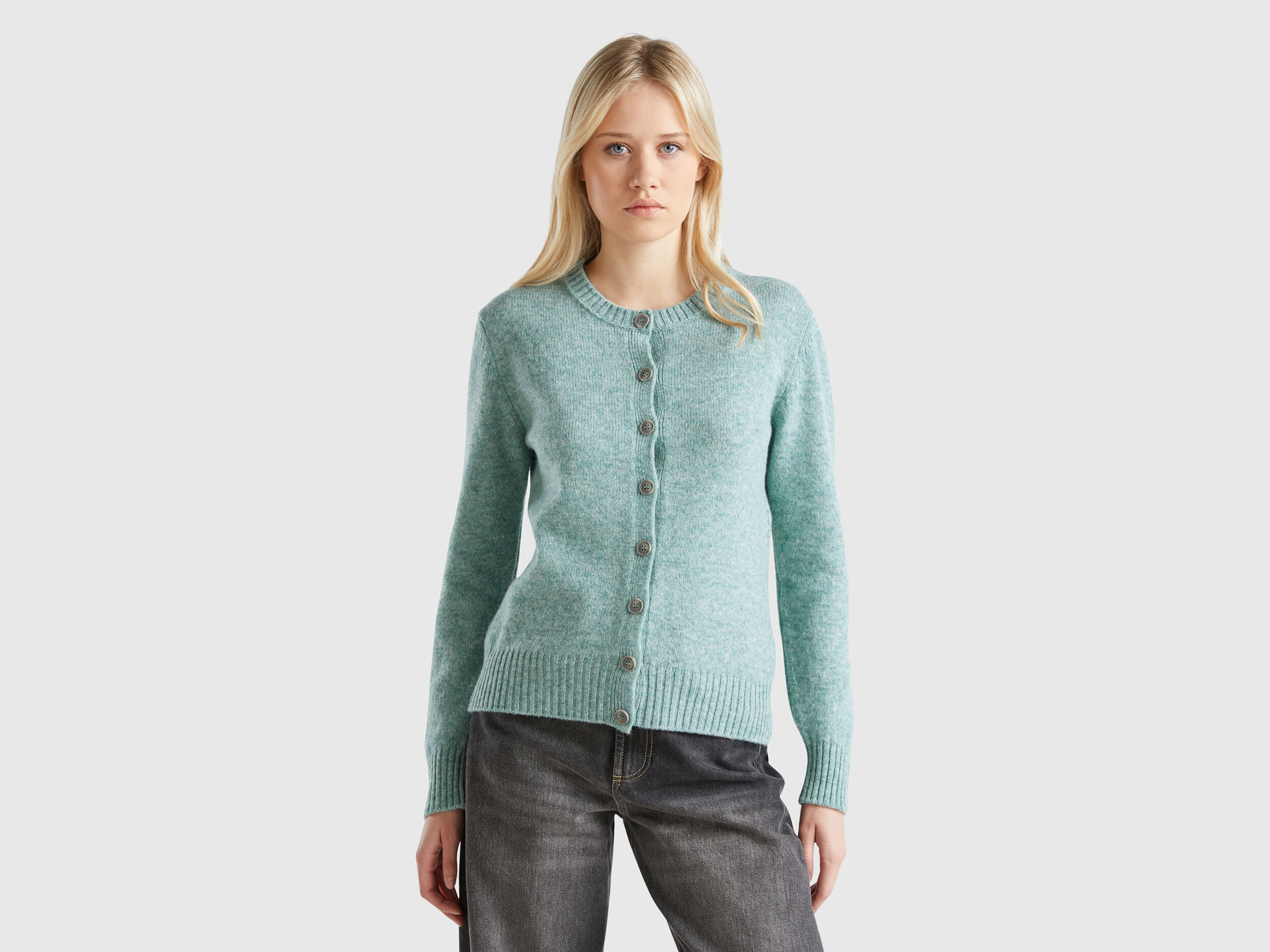 Cardigan in pure Shetland wool - Light Gray | Benetton