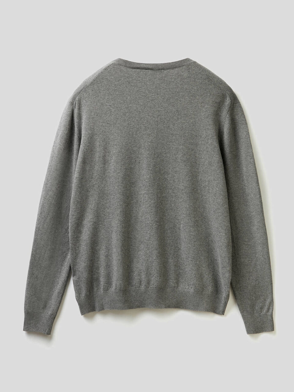 Maglia scollo a V in misto cotone image number 2