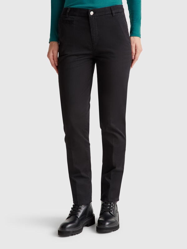 Pantalon chino slim en coton beige Femme