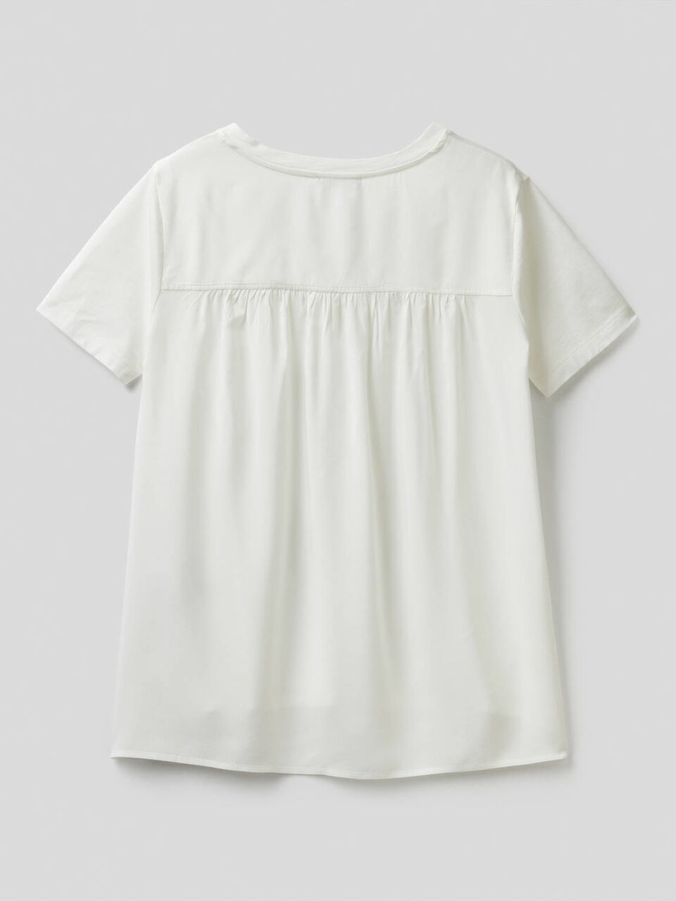 Blouse avec dos en viscose image number 2