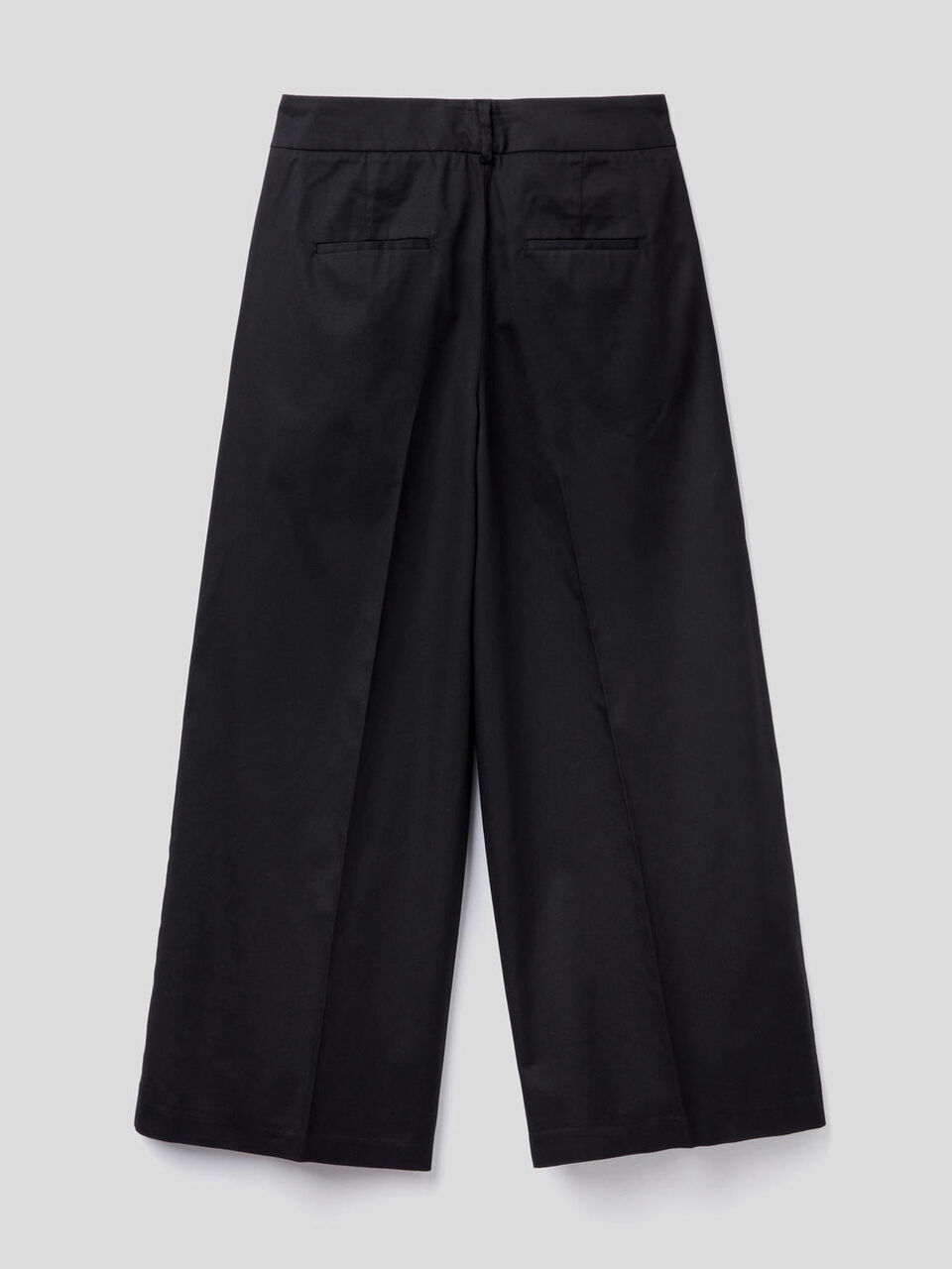 Pantaloni a gamba ampia con pinces image number 2