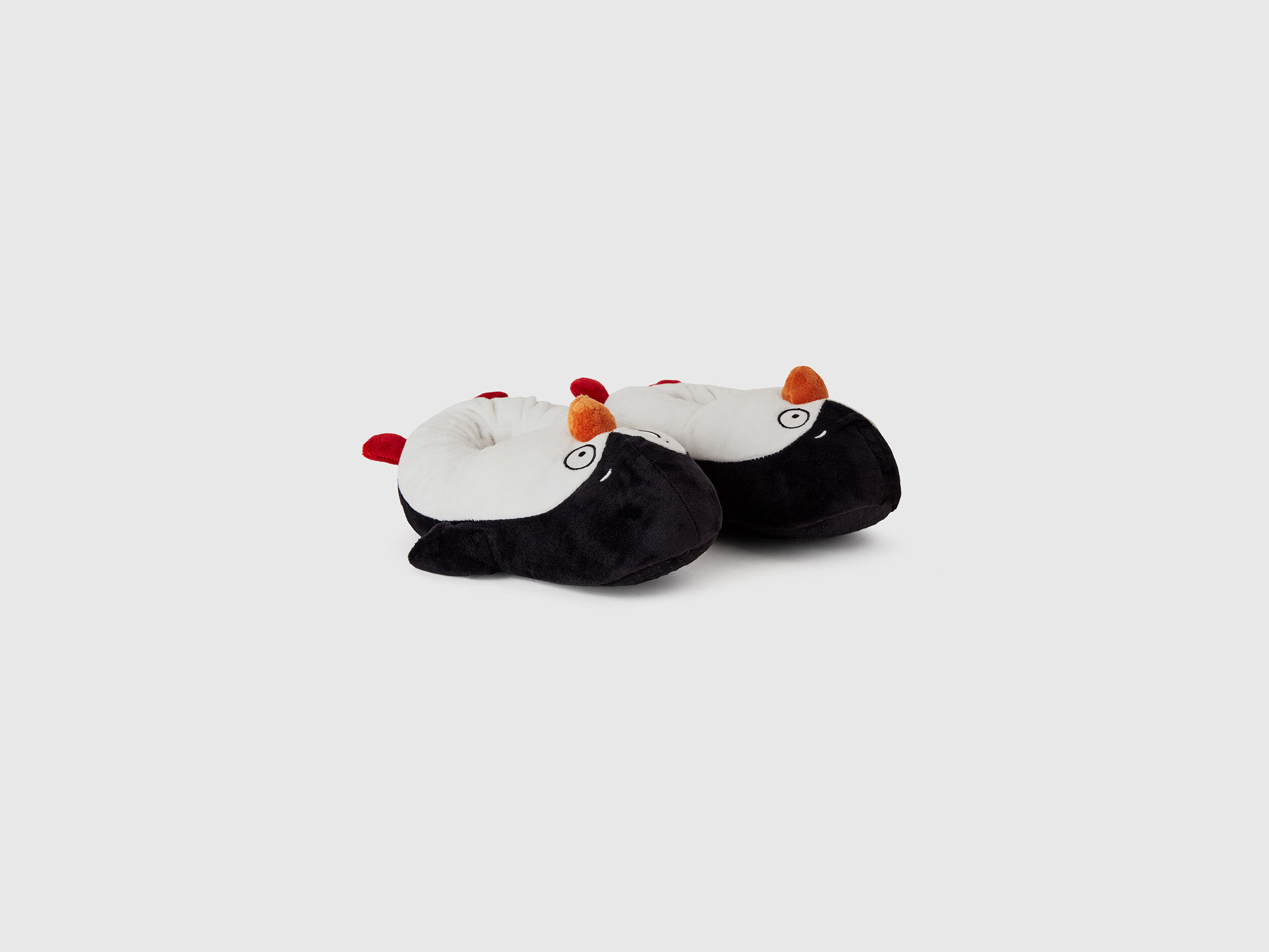 Penguin slippers Black Benetton