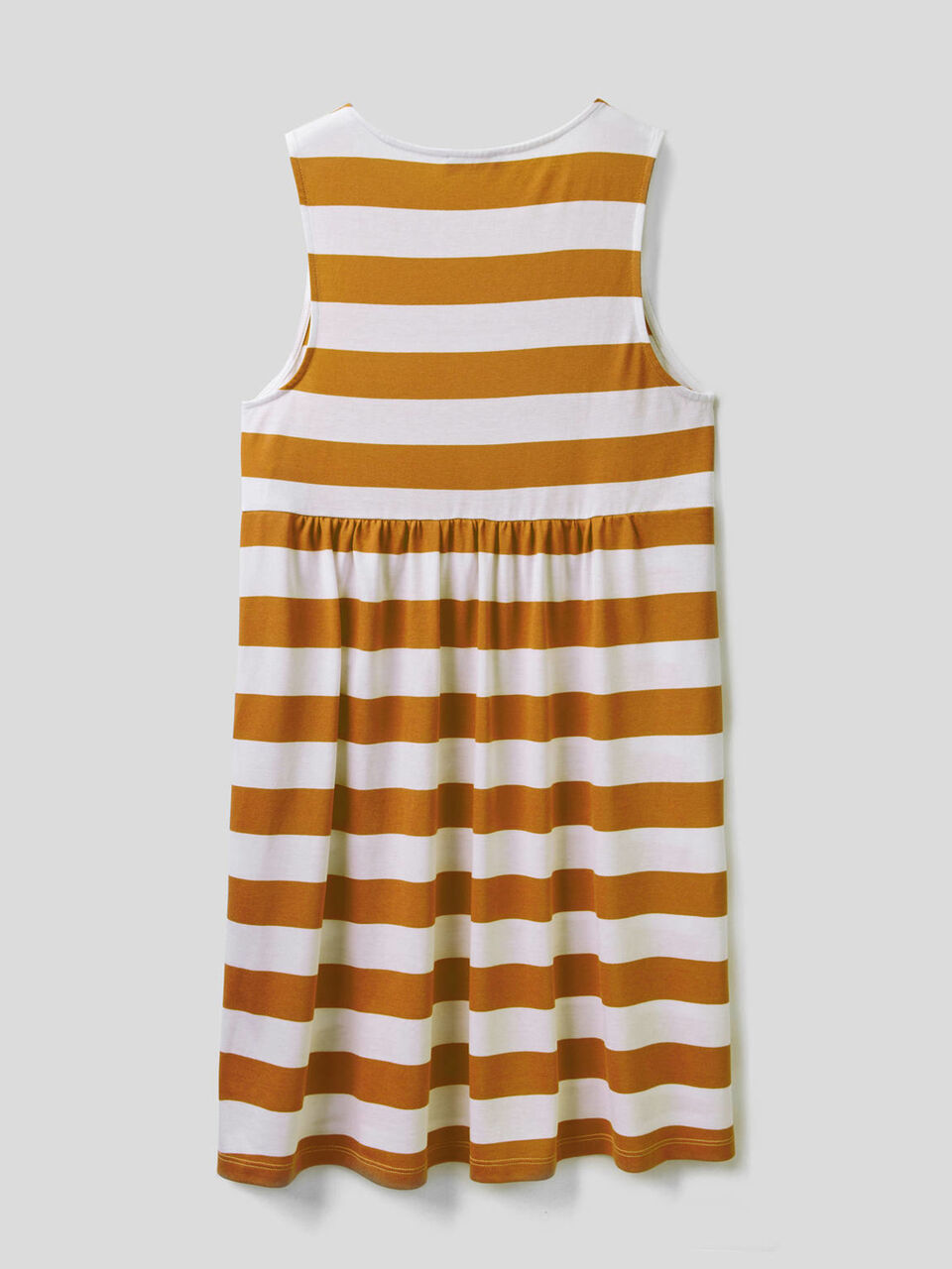 Robe courte sans manches à rayures image number 2