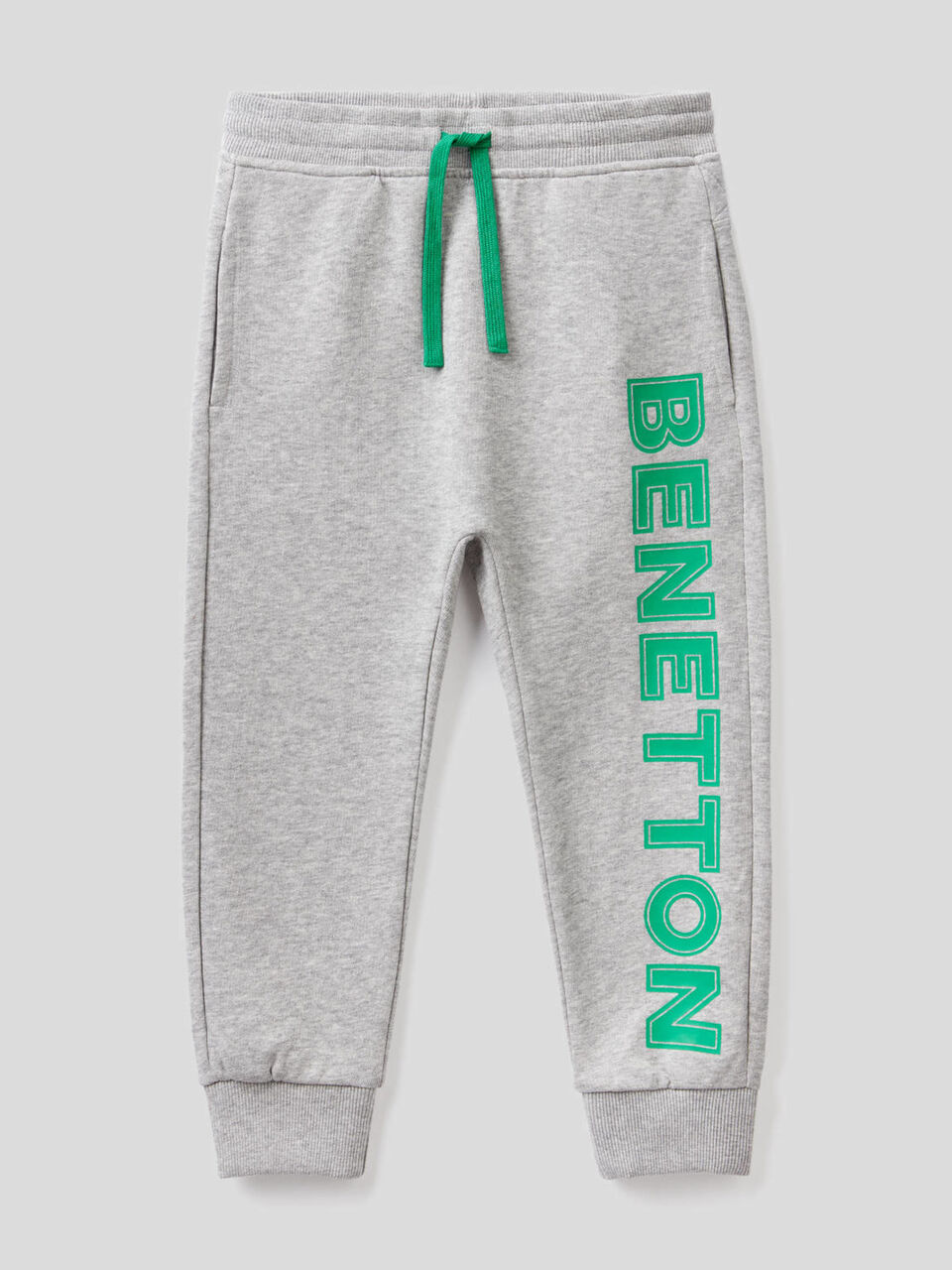 Hose aus Sweatstoff mit Details im Lochmuster image number 1