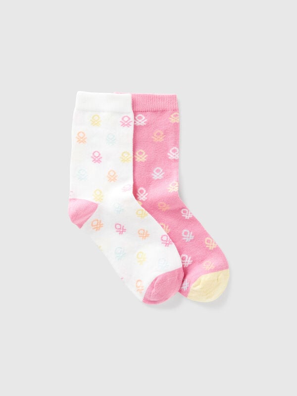 Deux paires de chaussettes avec logos roses et blancs Garçon