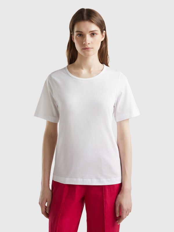 T-Shirt in Weiß mit kurzen Ärmeln Damen
