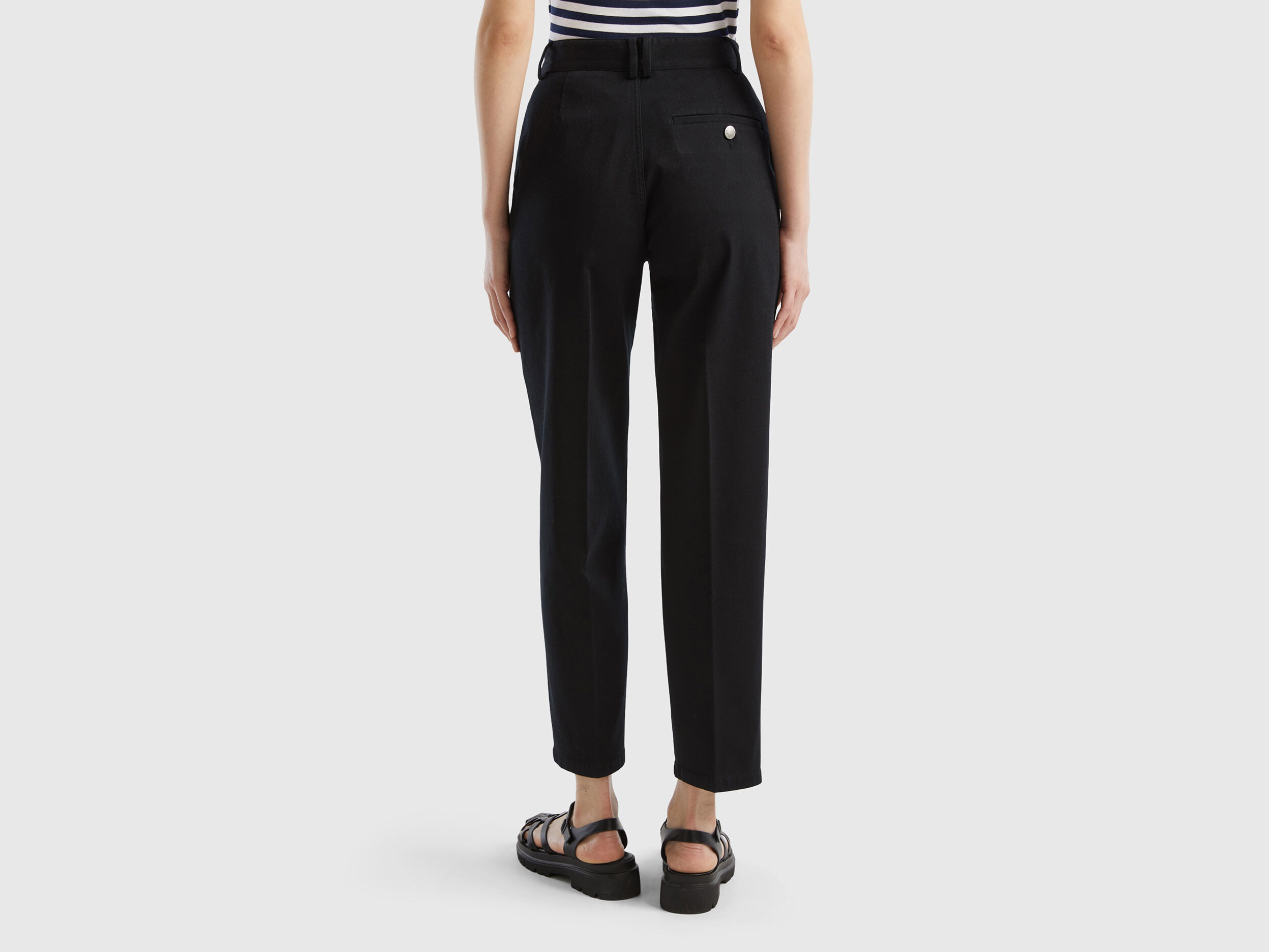 Benetton pantaloni chino online