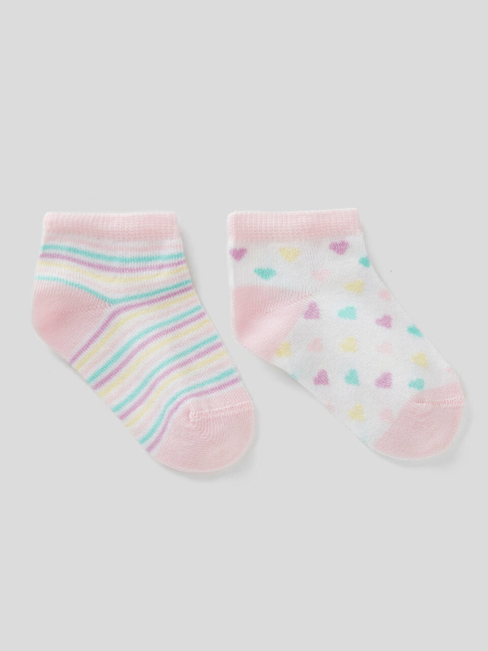 Set of patterned socks image number 1