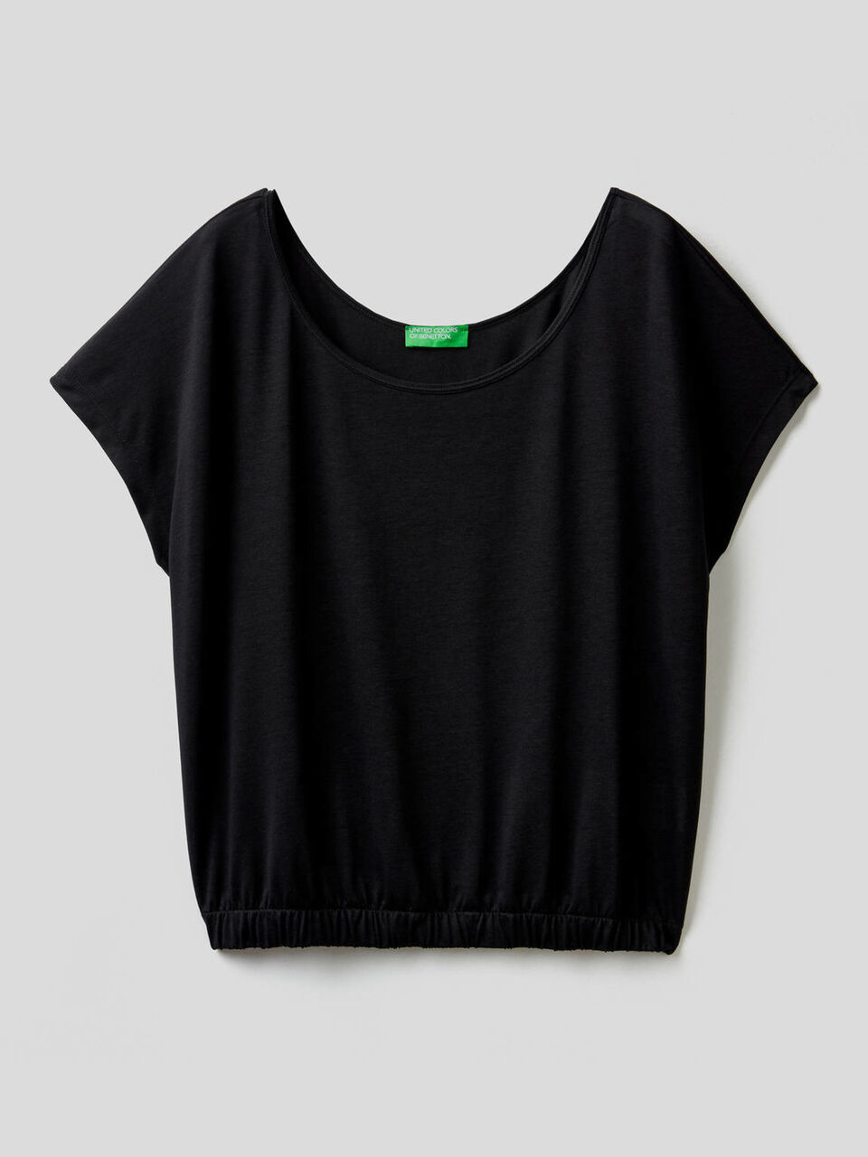 Blouse fluide avec encolure ronde image number 1