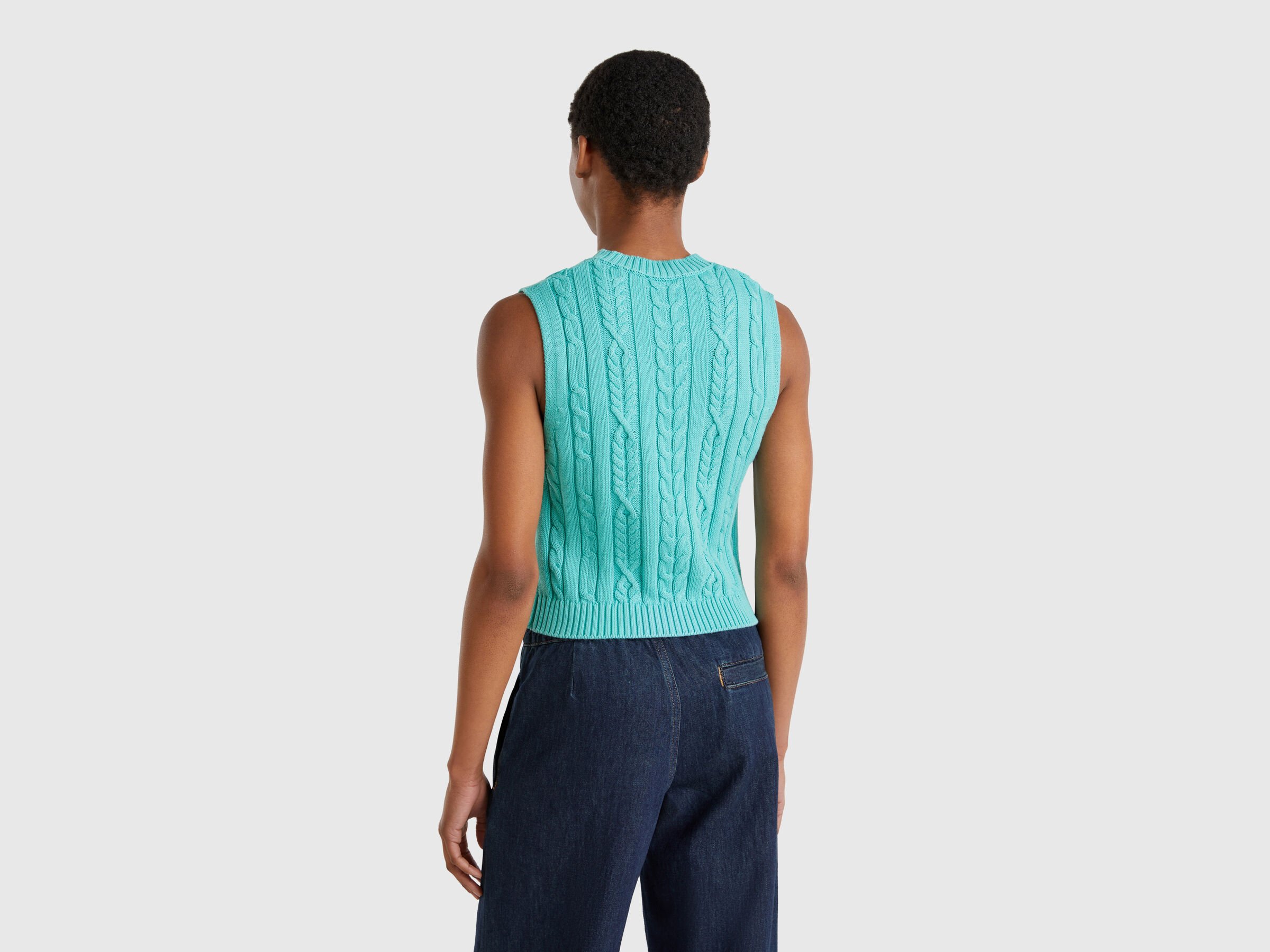 SLEEVELESS SWEATER Women image number 1