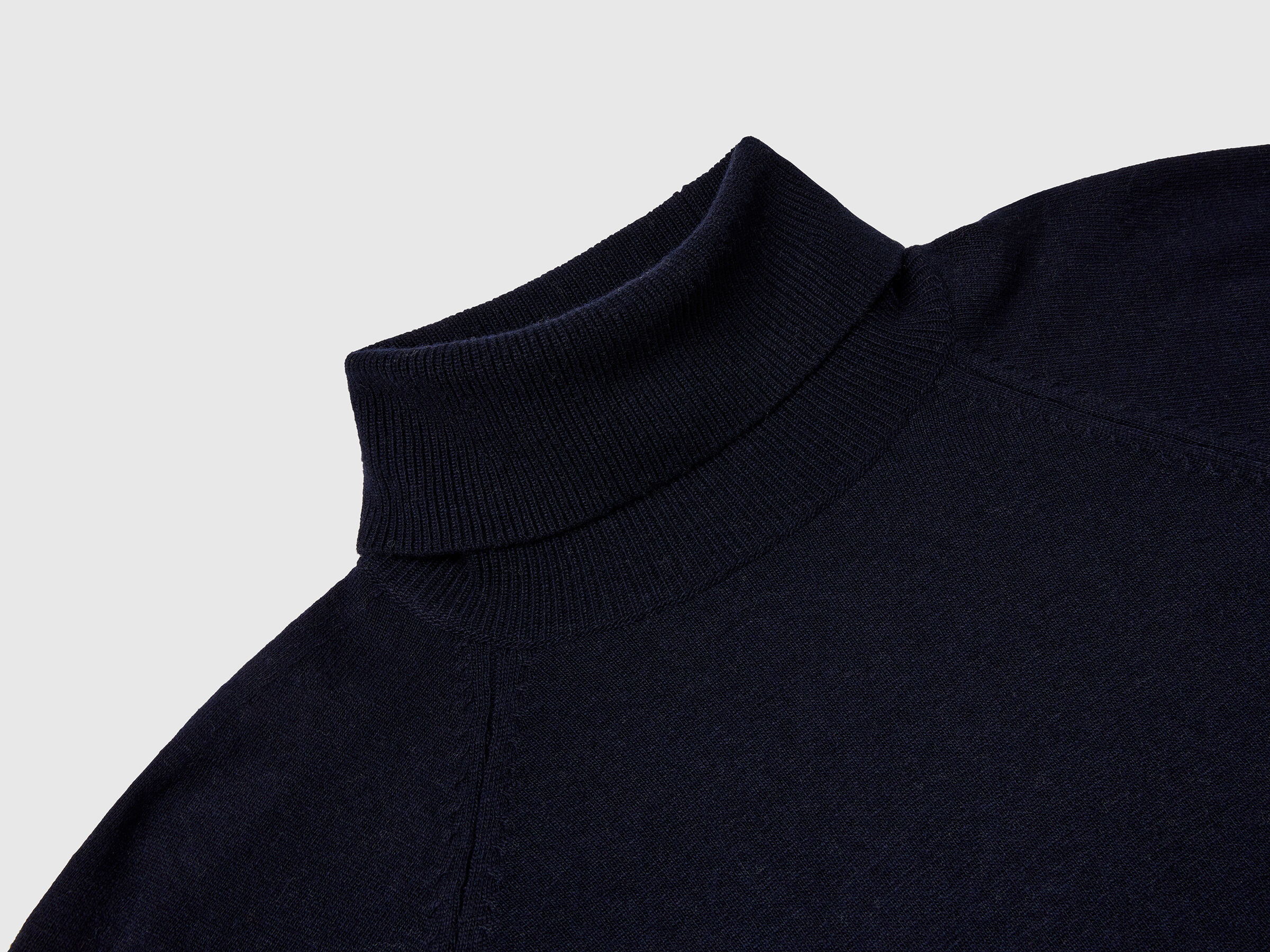 TURTLE NECK SWEATER Damen image number 5
