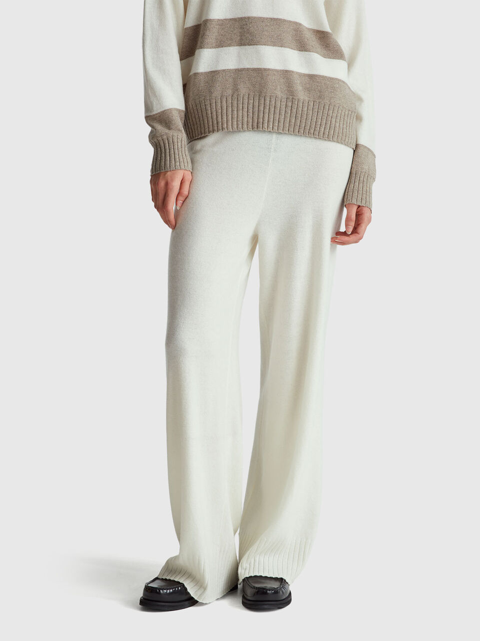 TROUSERS Damen image number null