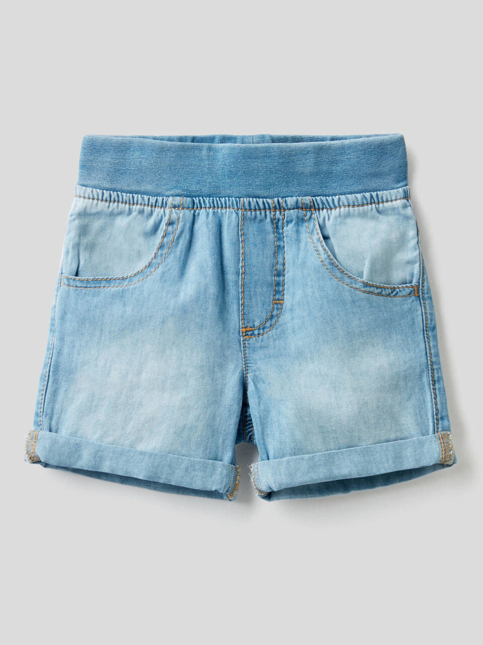 Bermudas mit Jeans-Effekt und elastischem Bund image number 1