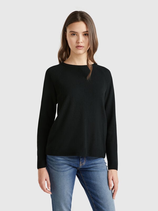 Maglia girocollo nera in misto lana e cashmere Donna