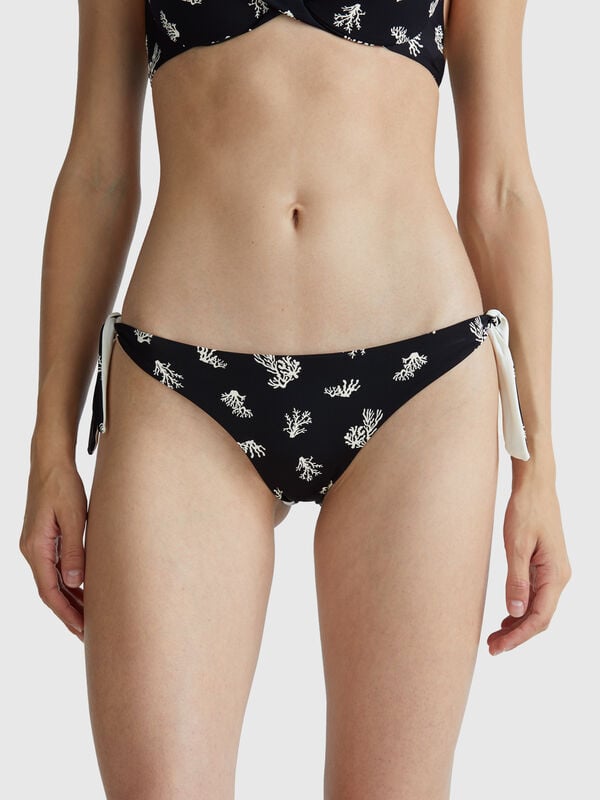 Swim bottoms with coral print Women
