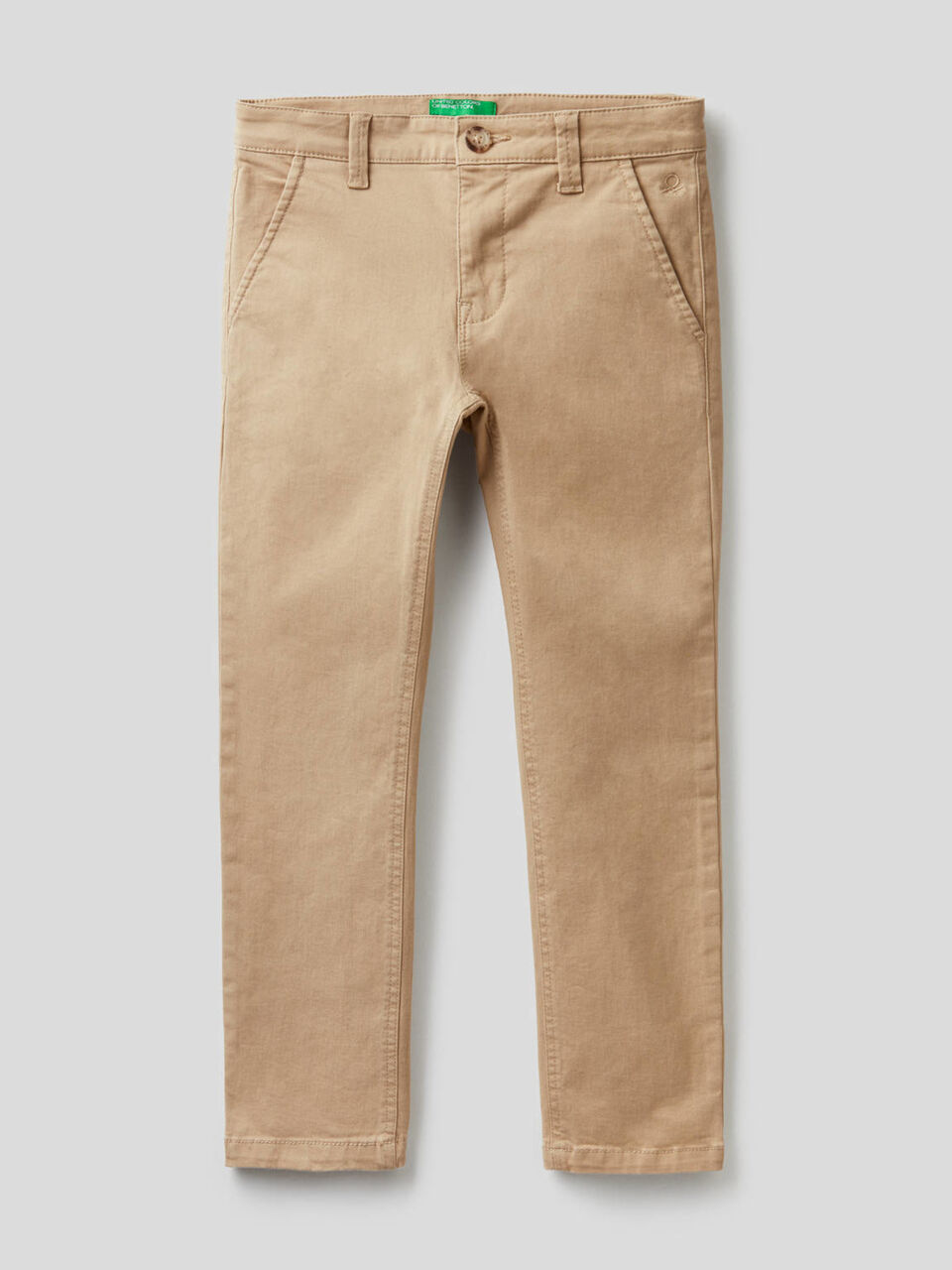 Pantalon coupe slim en coton stretch image number 1