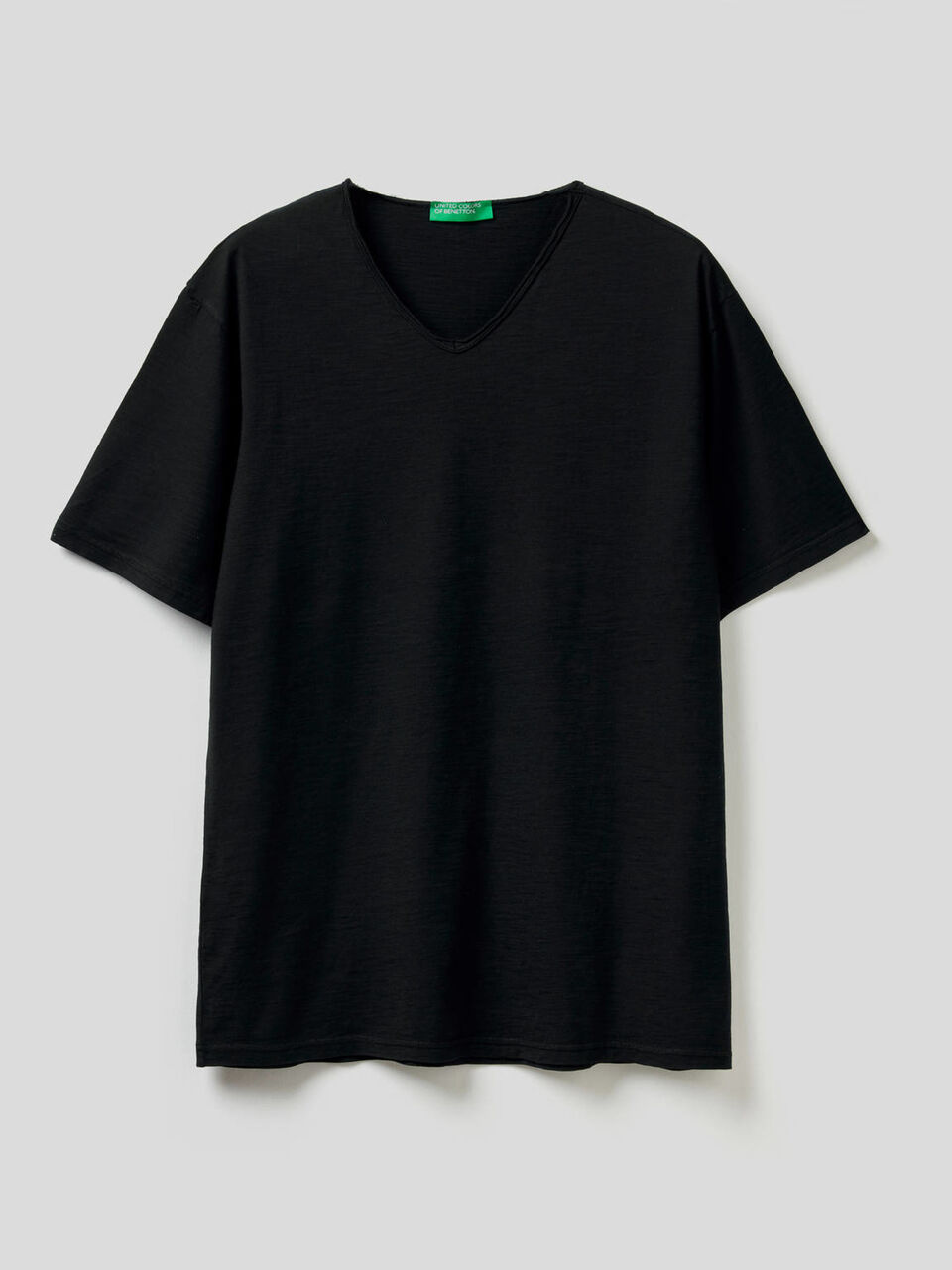 T-shirt 100% coton avec col en V image number 1
