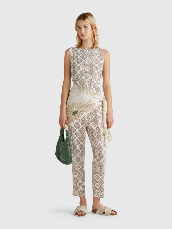 Pantaloni in lino stampato Donna