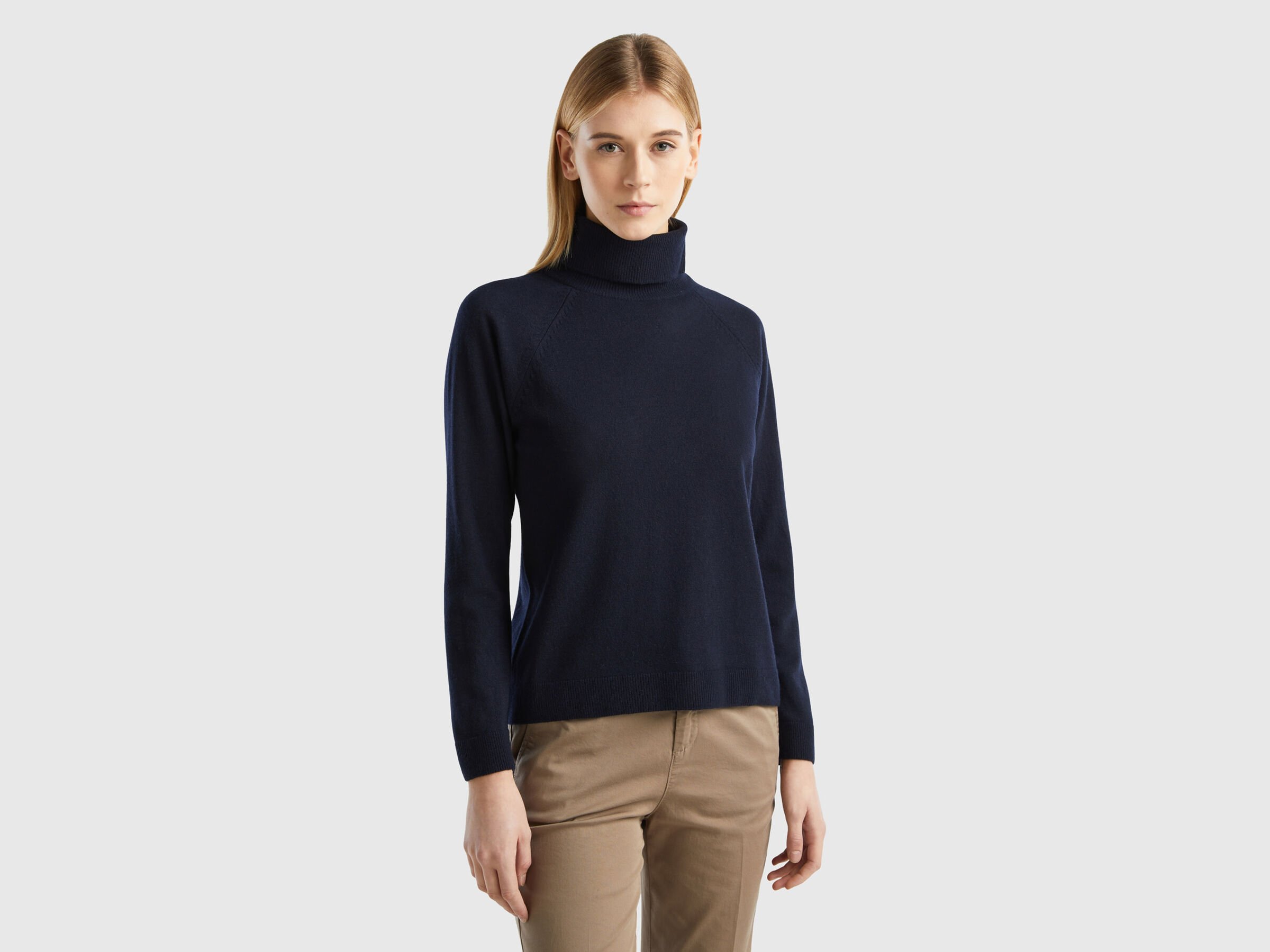 TURTLE NECK SWEATER Damen image number 0