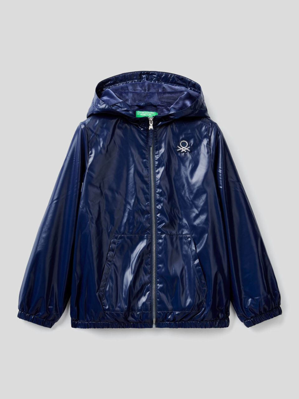 Glänzende Jacke mit Kapuze image number 1