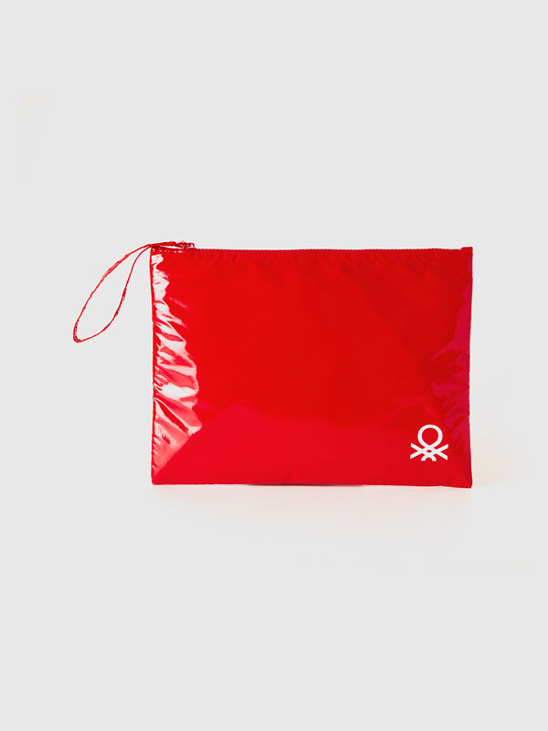 Large clutch with logo