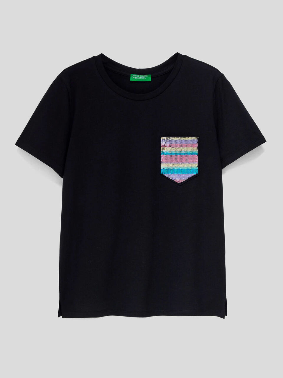 T-shirt con taschino in paillettes image number 1