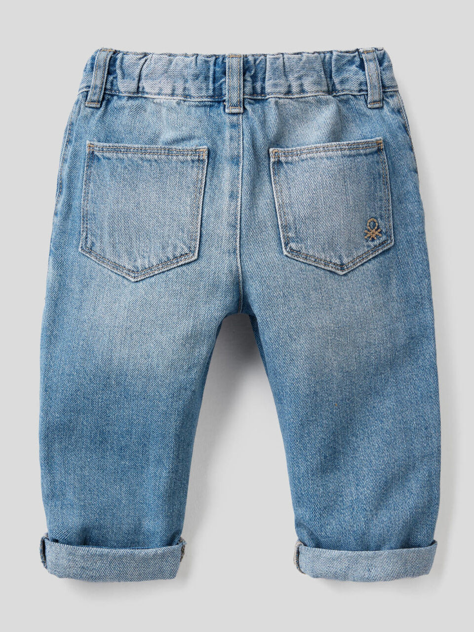 Jeans 100% coton avec grandes poches image number 2