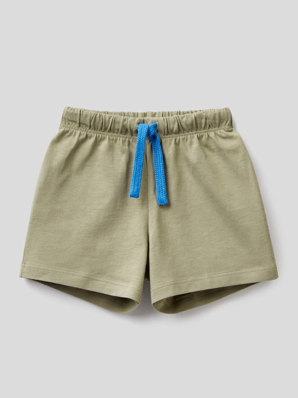Completo canotta e shorts image number 2