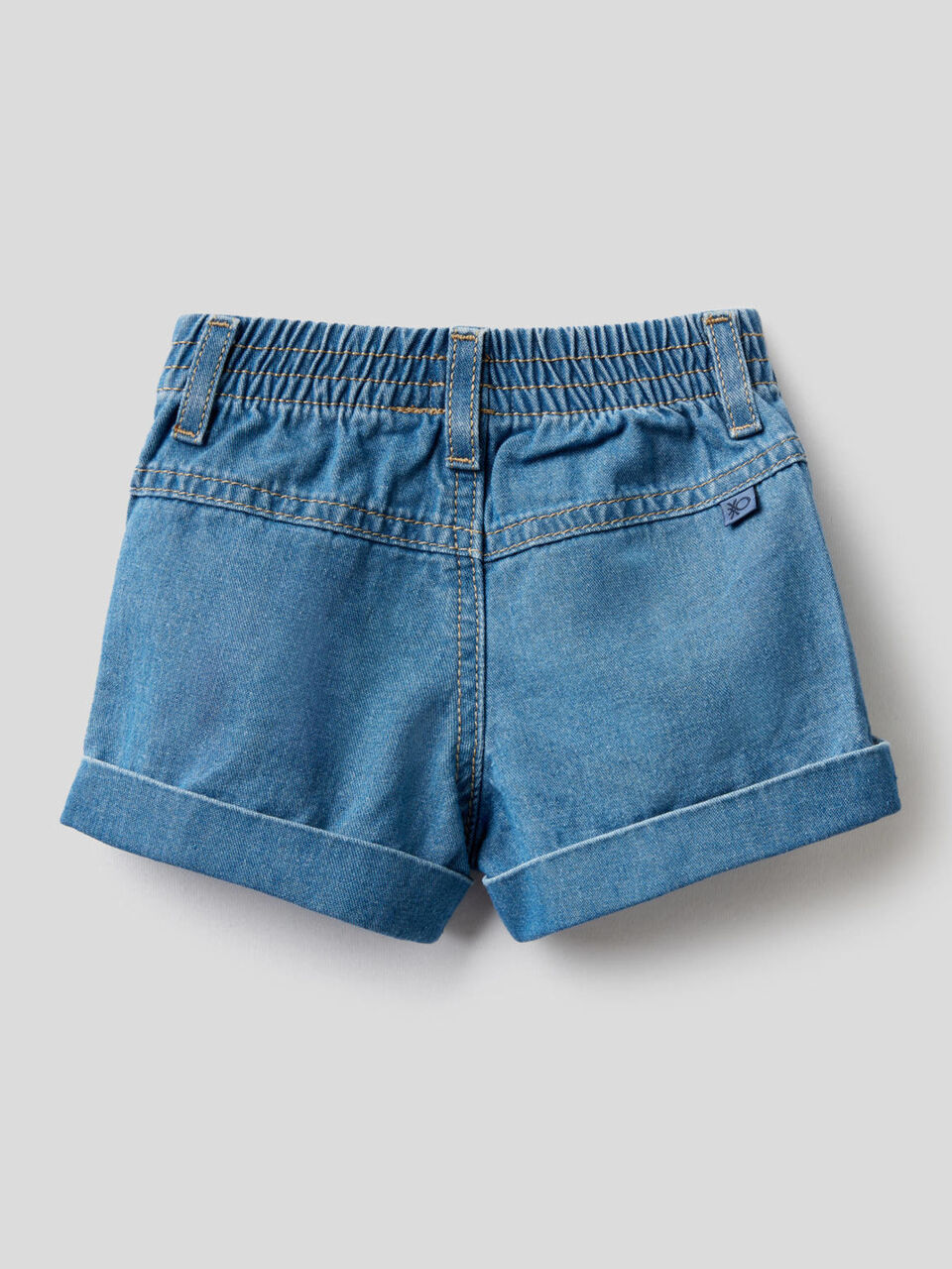 Shorts aus Denim in 100% Baumwolle image number 2