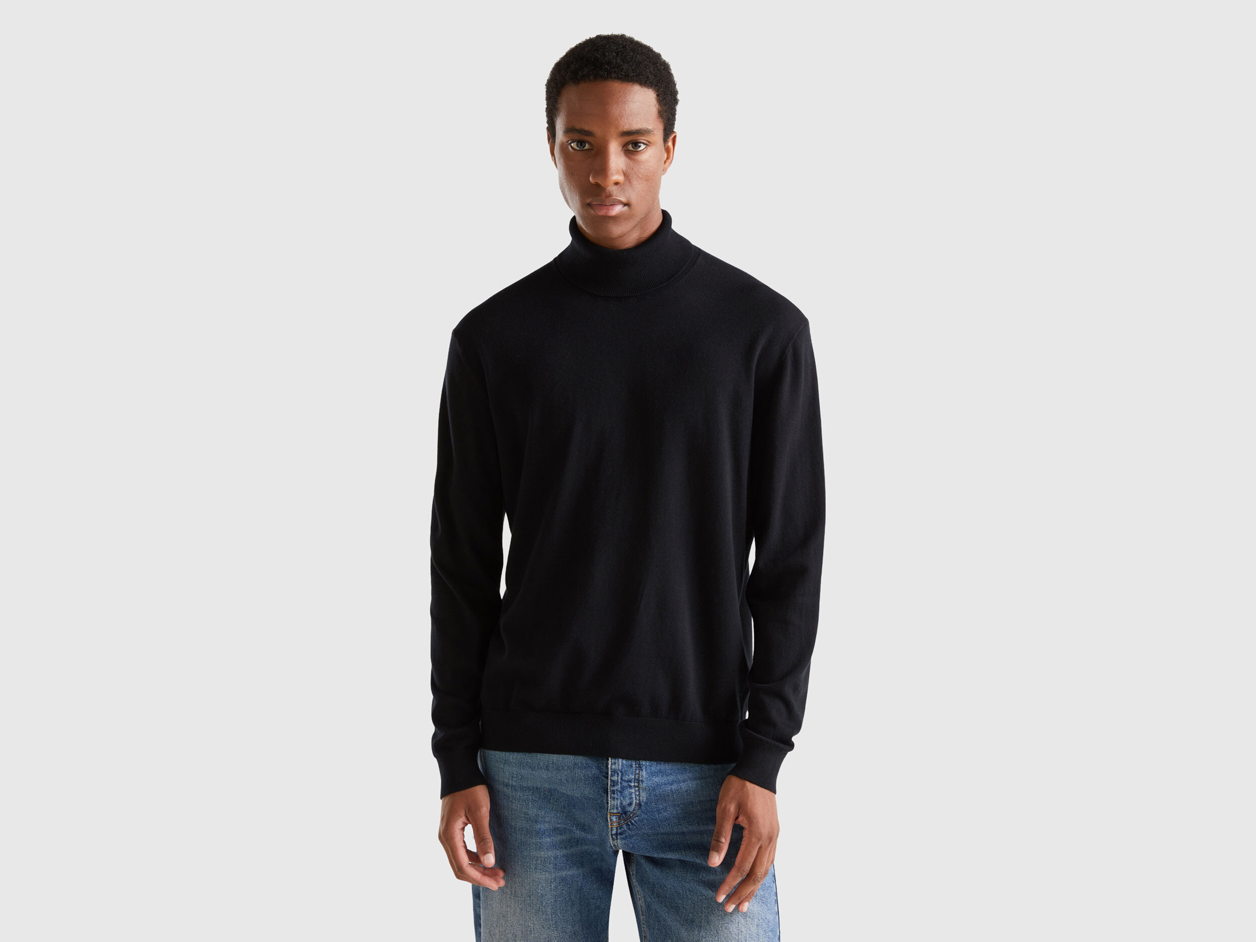 Lightweight black turtleneck clearance